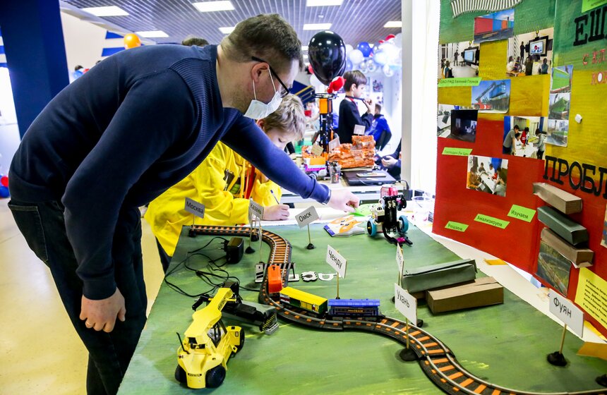 Региональный отборочный чемпионат по робототехнике состоялся в Москве 5 фото