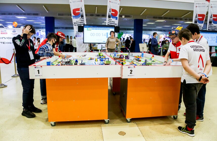 Региональный отборочный чемпионат по робототехнике состоялся в Москве 19 фото