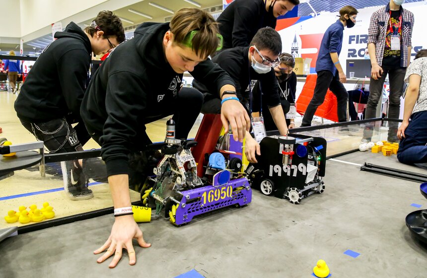 Региональный отборочный чемпионат по робототехнике состоялся в Москве 11 фото