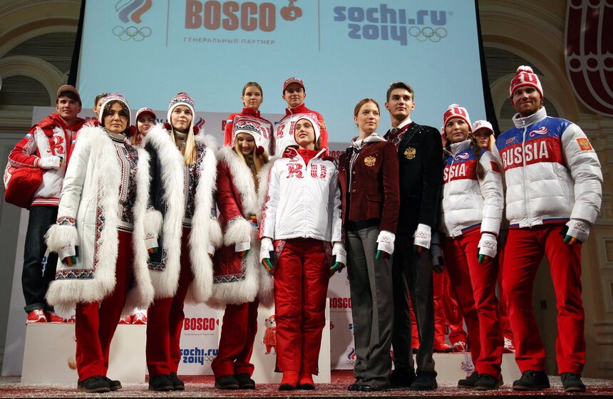 В Москве представили форму олимпийской сборной России 9 фото