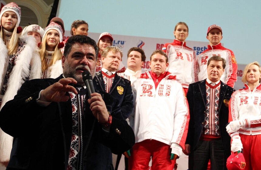 В Москве представили форму олимпийской сборной России 8 фото