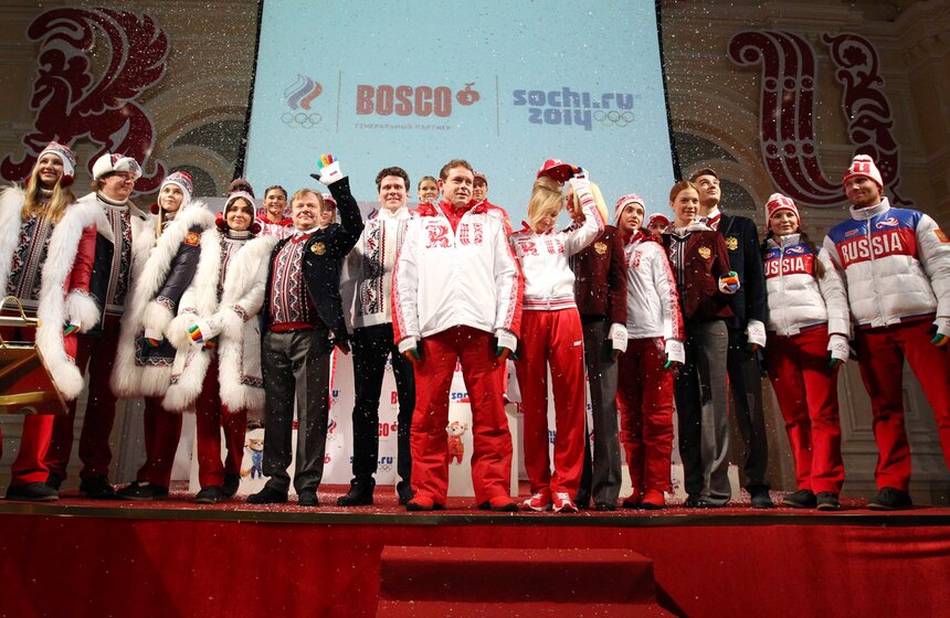 В Москве представили форму олимпийской сборной России 1 фото