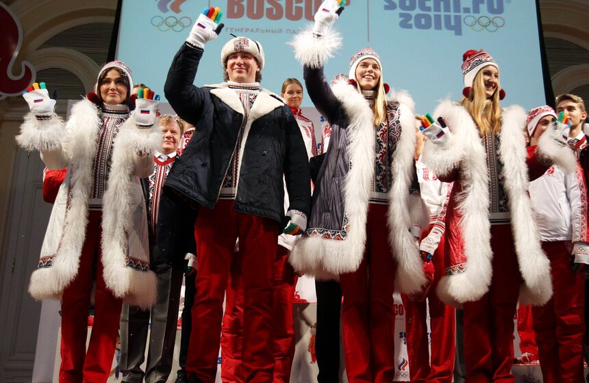 В Москве представили форму олимпийской сборной России 3 фото