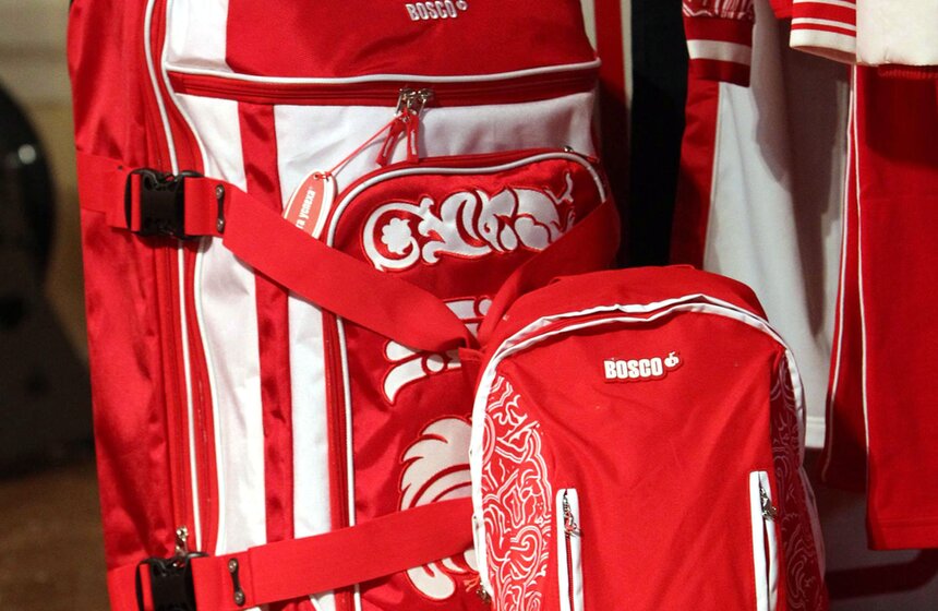 В Москве представили форму олимпийской сборной России 11 фото