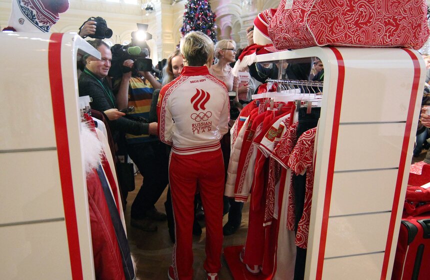 В Москве представили форму олимпийской сборной России 14 фото