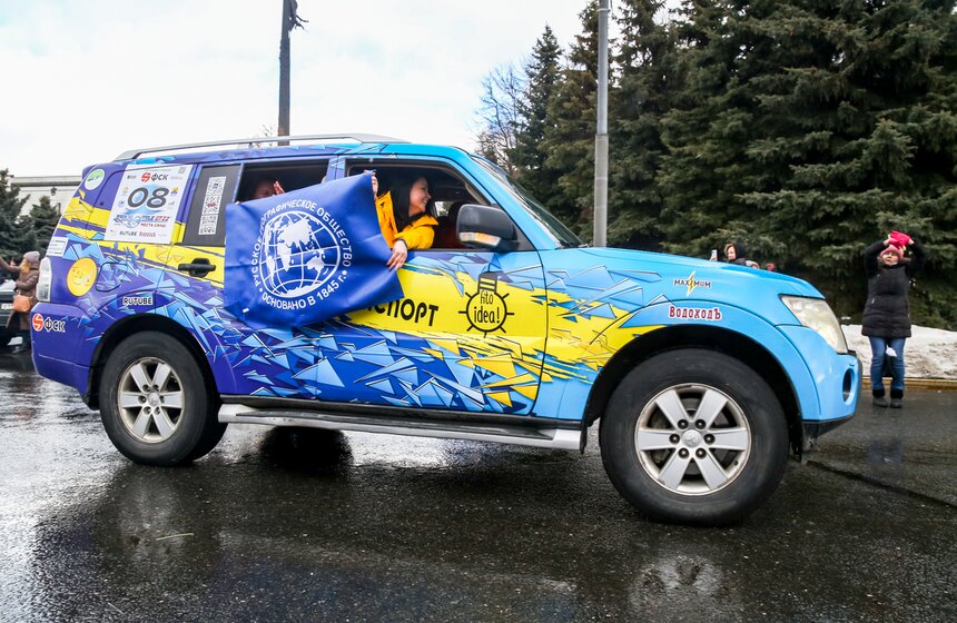 В Музее Победы стартовал автопробег гранд-тур "Байкальская миля 2022" 16 фото