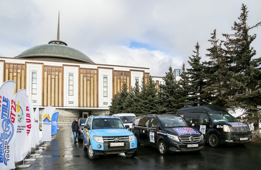 В Музее Победы стартовал автопробег гранд-тур "Байкальская миля 2022" 5 фото