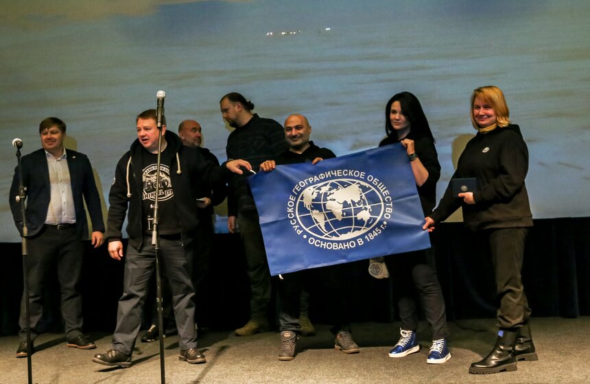 В Музее Победы стартовал автопробег гранд-тур "Байкальская миля 2022" 3 фото