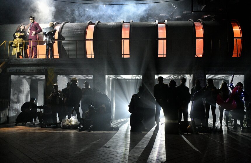 В Театре Романа Виктюка прошла премьера постановки по мотивам "Мертвых душ" Гоголя 1 фото