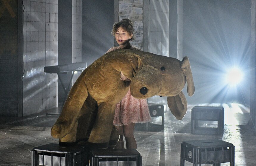 В Театре Романа Виктюка прошла премьера постановки по мотивам "Мертвых душ" Гоголя 28 фото