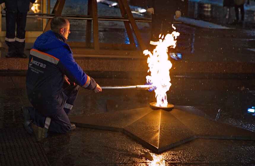 Профилактику Вечного огня провели в Москве в преддверии 23 февраля  1 фото