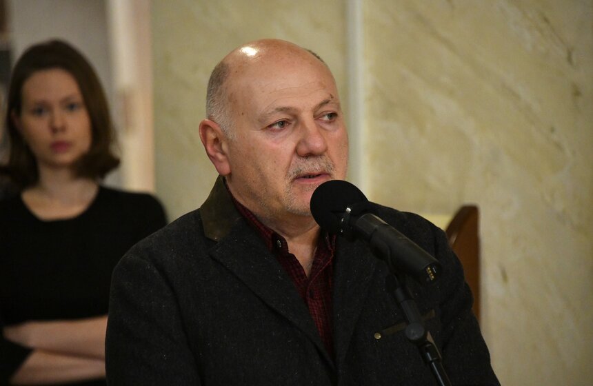 В Москве простились с актером Олегом Вавиловым 7 фото