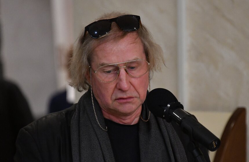 В Москве простились с актером Олегом Вавиловым 17 фото