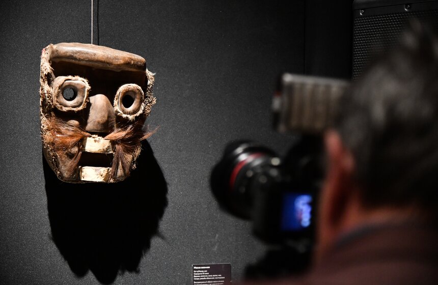 Государственный музей Востока открыл выставку "Золотая ветвь" в Москве 16 фото