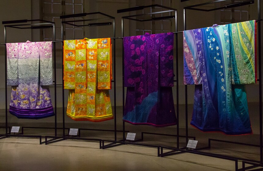 Выставка уникальных кимоно Итику Куботы проходит в Москве 6 фото