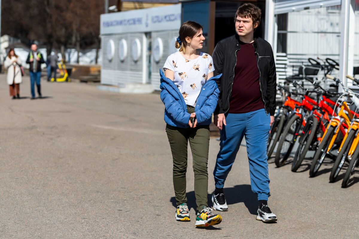 Москва тепло красиво. Погода в москве в новогоднюю ночь 2022. Март в москве. Петербург большой ветер. Потепление.