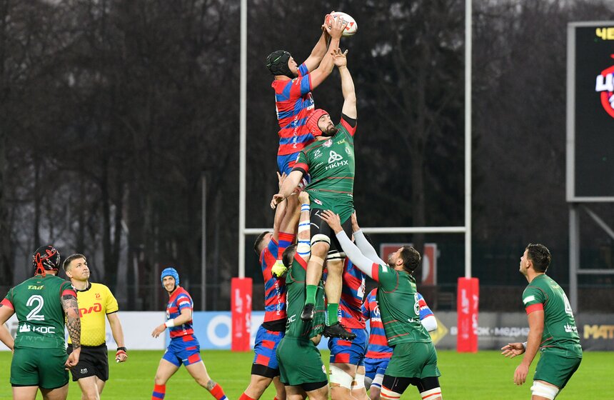 Казанская "Стрела" победила московский ЦСКА в матче 12-го тура чемпионата России по регби 8 фото