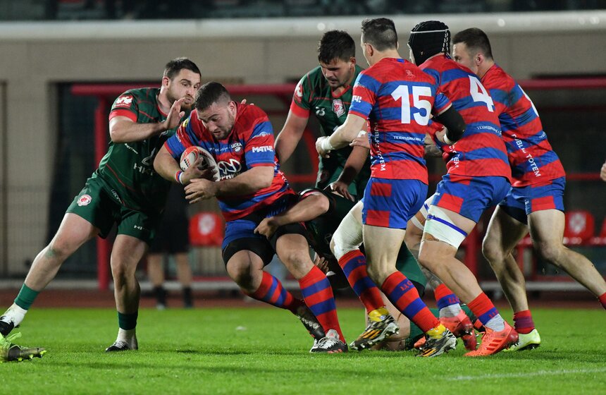 Казанская "Стрела" победила московский ЦСКА в матче 12-го тура чемпионата России по регби 19 фото