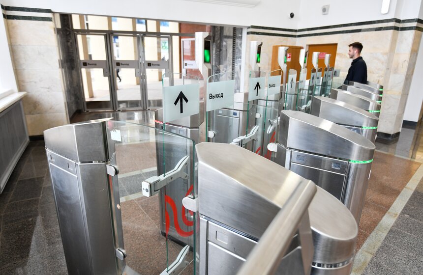 Станцию "Рижская" открыли после реконструкции 29 фото