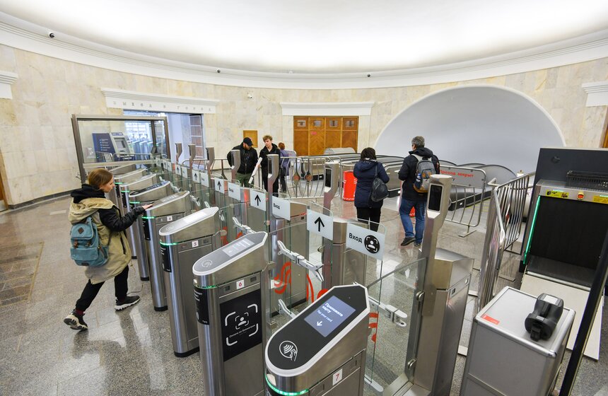 Станцию "Рижская" открыли после реконструкции 6 фото