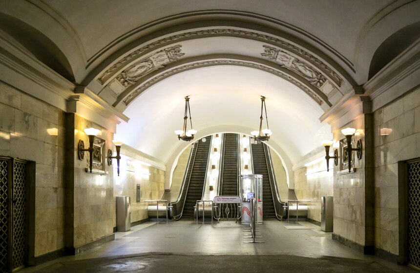 Парад поездов прошел в Московском метрополитене 25 фото