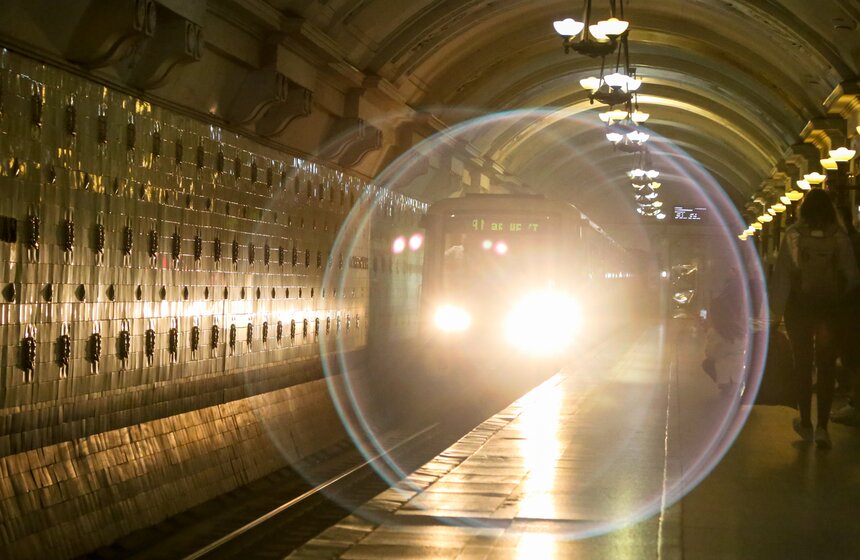 Парад поездов прошел в Московском метрополитене 15 фото