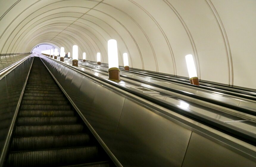 Парад поездов прошел в Московском метрополитене 26 фото