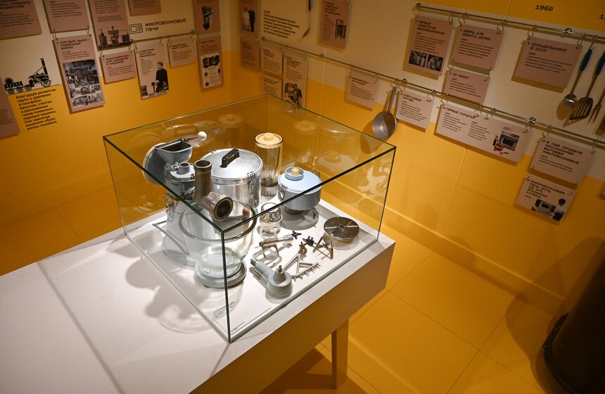 В Музее Москвы открылась выставка "Дом быта" 21 фото