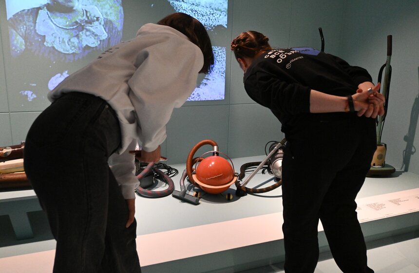 В Музее Москвы открылась выставка "Дом быта" 4 фото