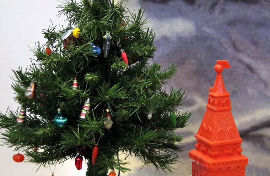 В Москве открылась выставка советских елочных игрушек 5 фото