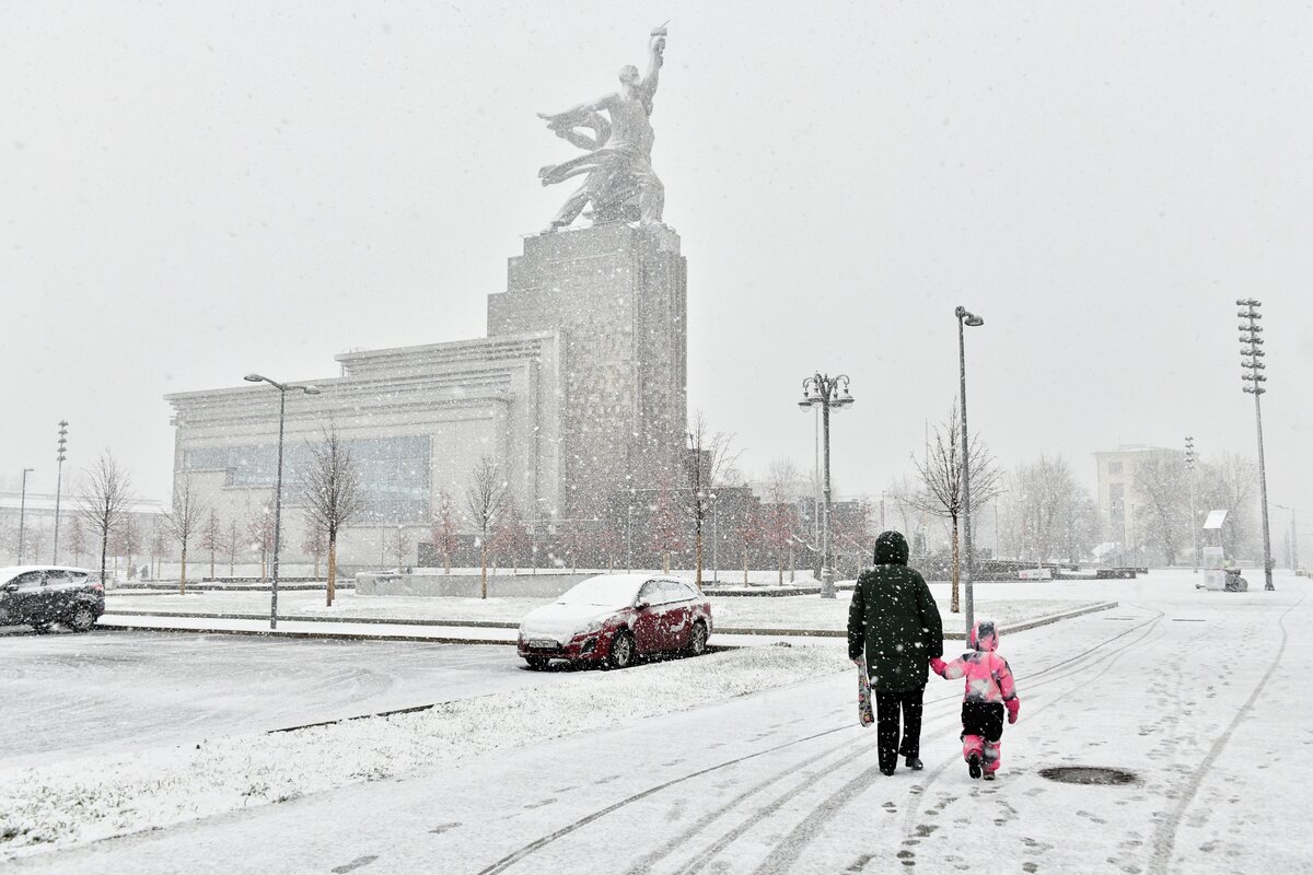 31 декабря 18. Москва снегопад 2021. Снегопады в Москве в феврале 2023. Снегопад в Москве в феврале 2021. Ноябрь 2021 снегопад Москва.