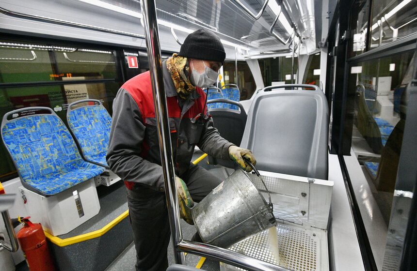 Общественный транспорт Москвы подготовили к зиме 6 фото