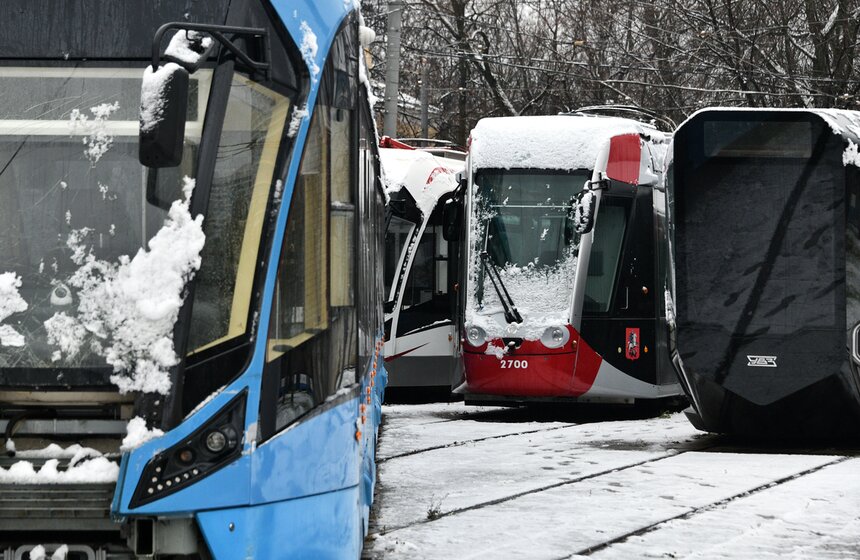 Общественный транспорт Москвы подготовили к зиме 16 фото