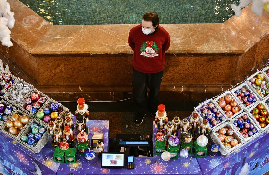 ГУМ украсили к Новому году 18 фото