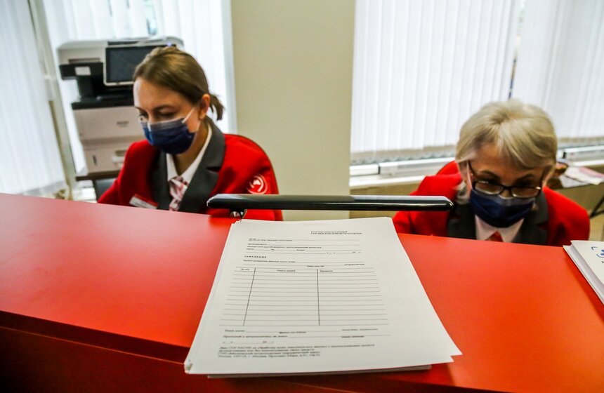 На столичной станции метро "Черкизовская" появился склад забытых вещей 11 фото