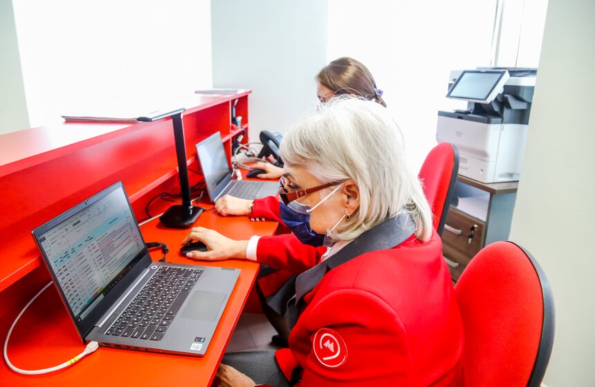 На столичной станции метро "Черкизовская" появился склад забытых вещей 3 фото