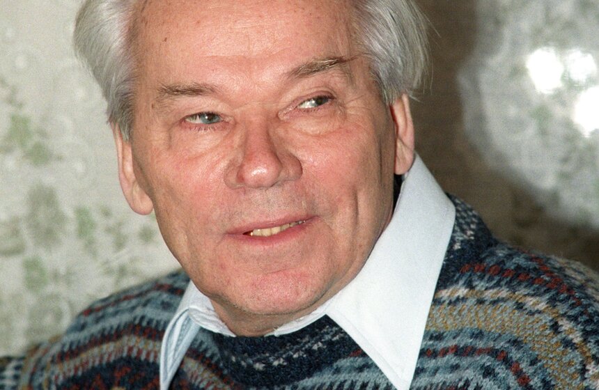 Умер конструктор стрелкового оружия Михаил Калашников 12 фото