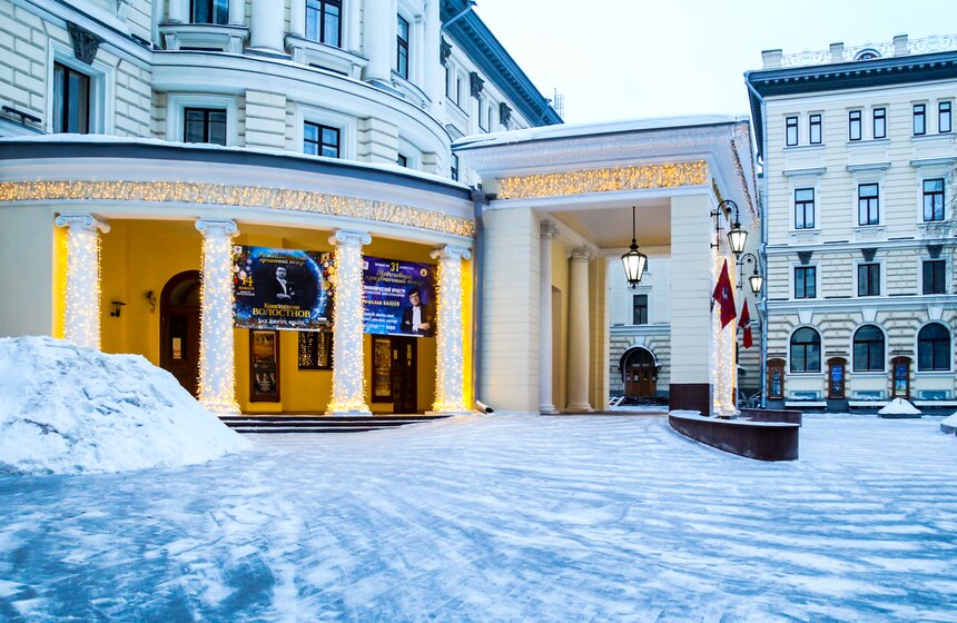 Улицы Москвы опустели 1 января 13 фото