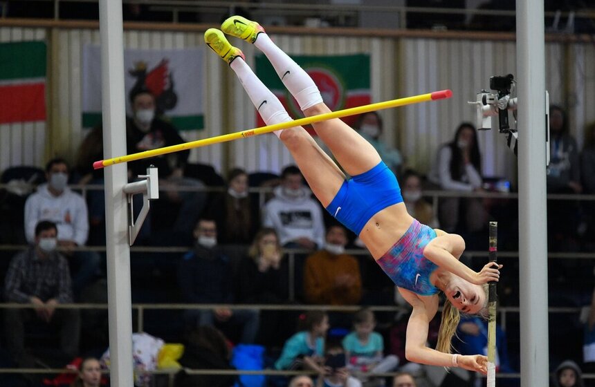 Всероссийский фестиваль прыжков с шестом прошел в Москве
