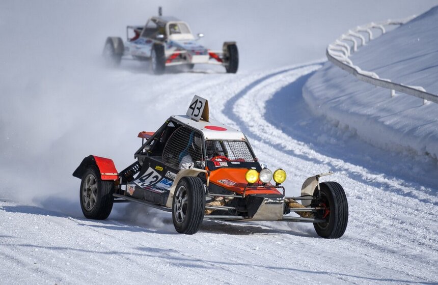 На Центральном московском ипподроме прошел фестиваль "Кросс-Ипподром"