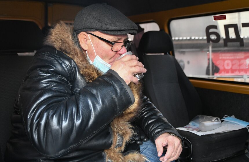 Еще 4 пункта обогрева для бездомных людей заработали в столице 7 фото