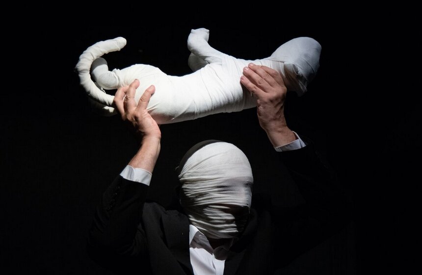 На фестивале "Территория" представили проект Жозефа Наджа "Мнемозина"