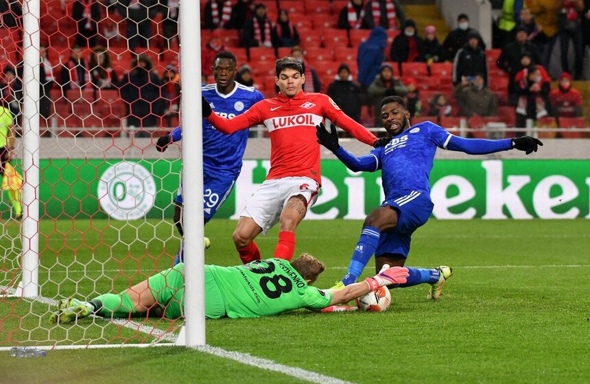 "Спартак" драматично проиграл "Лестеру" в матче Лиги Европы