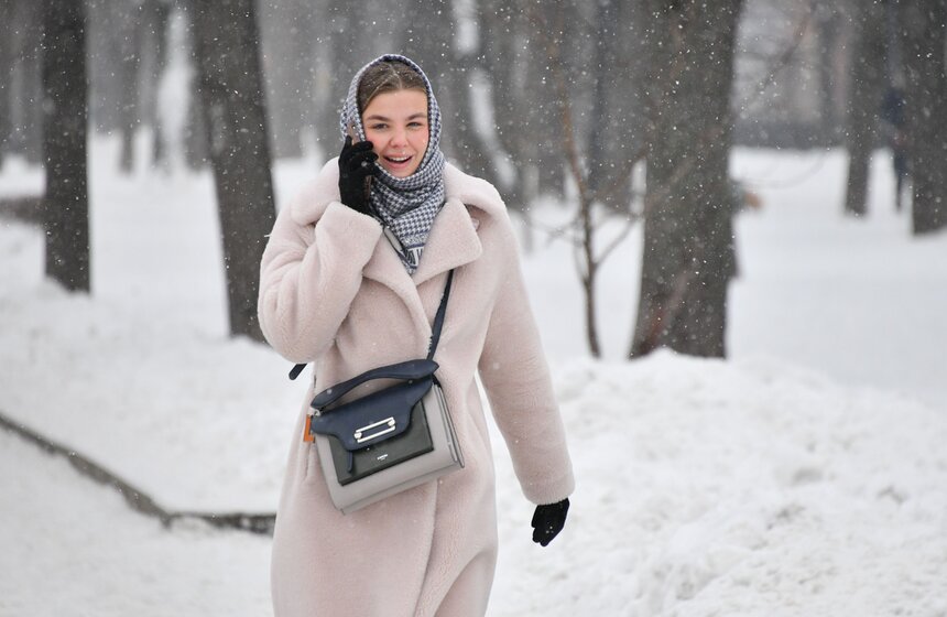 Циклон "Аннет" вызвал в Москве сильную метель 2 фото