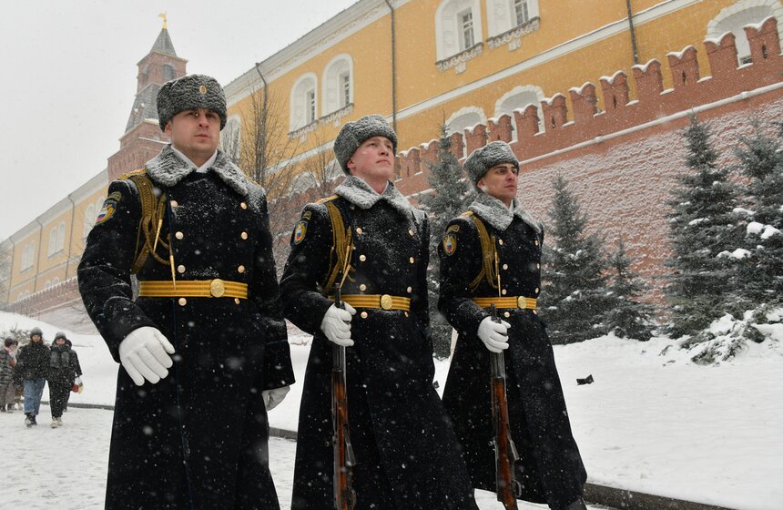 Циклон "Аннет" вызвал в Москве сильную метель 20 фото