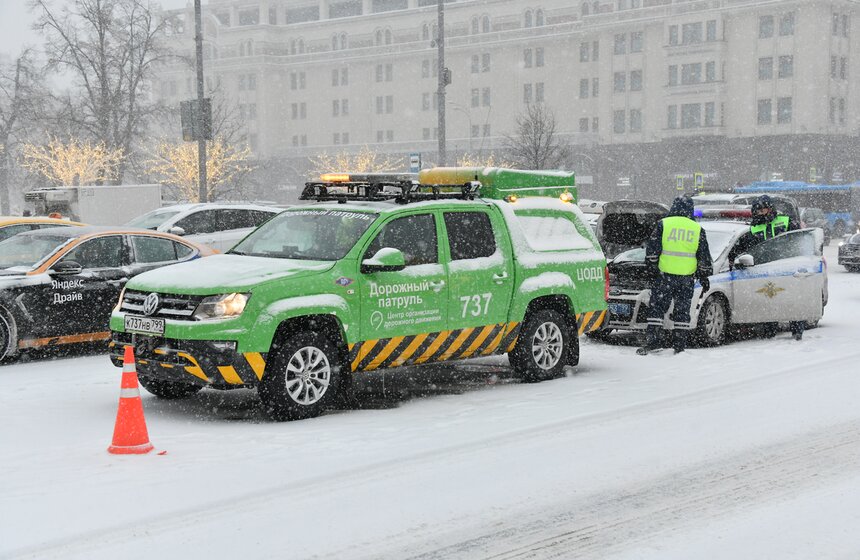 Циклон "Аннет" вызвал в Москве сильную метель 22 фото