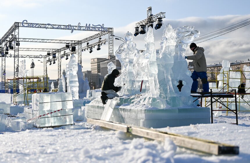 В столице продолжается международный фестиваль "Снег и лед в Москве" 27 фото