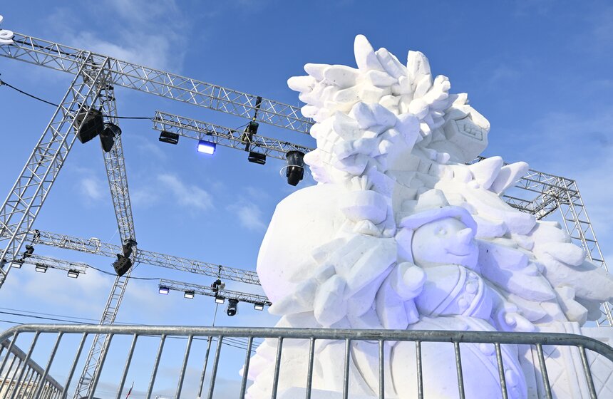 В столице продолжается международный фестиваль "Снег и лед в Москве" 16 фото