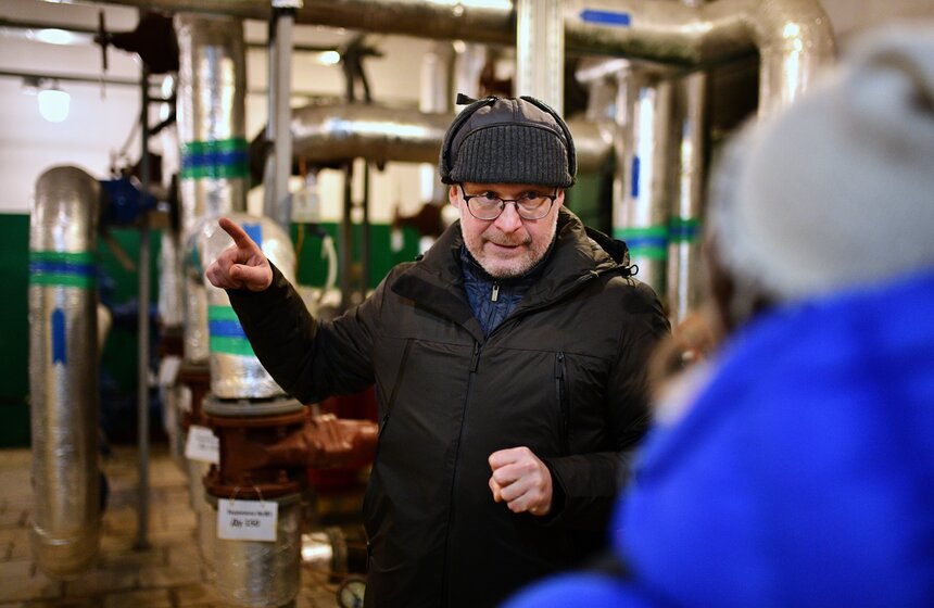 Представитель ПАО "МОЭК" рассказал, как устроена работа центрального теплового пункта 10 фото