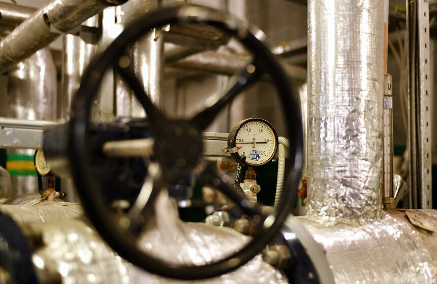 Представитель ПАО "МОЭК" рассказал, как устроена работа центрального теплового пункта 14 фото